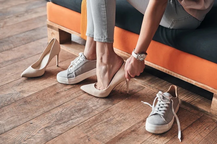 Jak rozchodzic nowe buty, by uniknąć bólu i otarć podczas noszenia