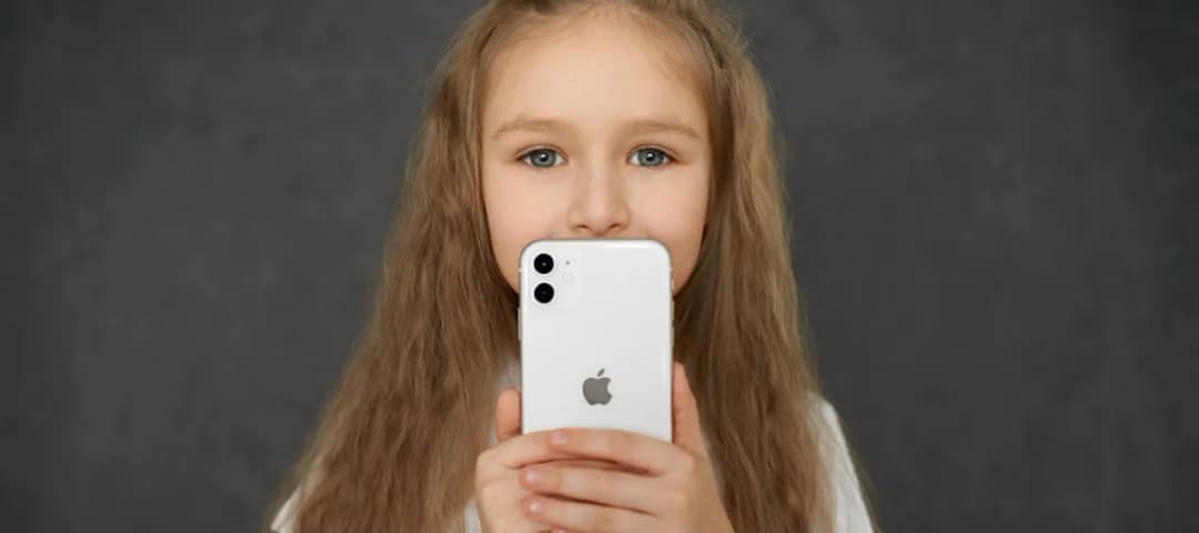 Jaki iPhone dla dziecka? Wybierz mądrze i oszczędzaj pieniądze