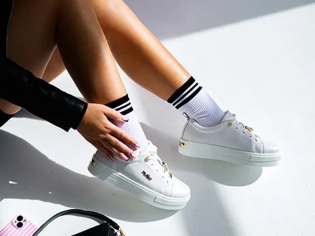 Półbuty damskie sznurowane – klasyka i komfort w jednym